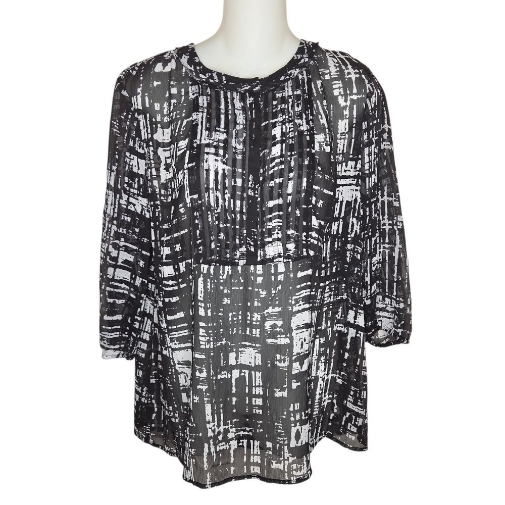Chico's Black & White Pintuck Sheer Blouse, Top Size 1 Medium
